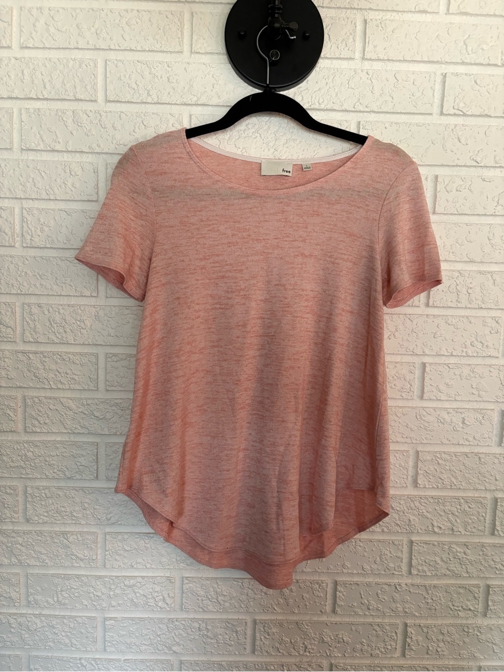Aritzia - Wilfred Free Tee
